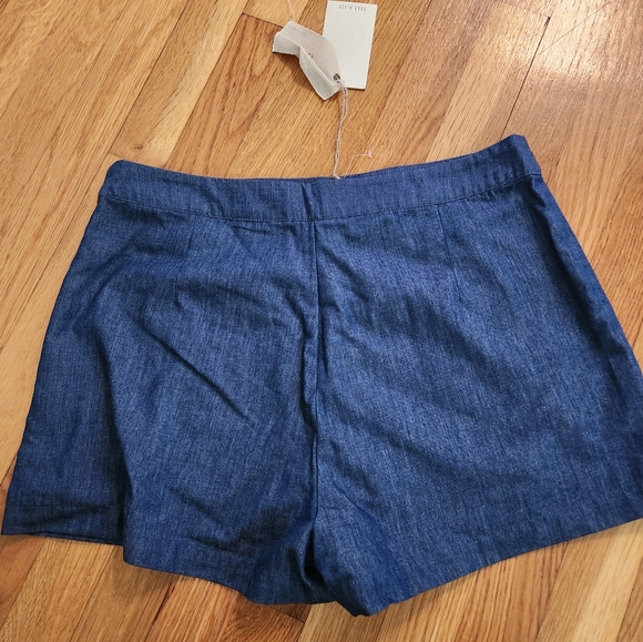 Moon River Blue Sailor Style Lace Front Shorts Size 10 NWOT - Picture 2 of 6